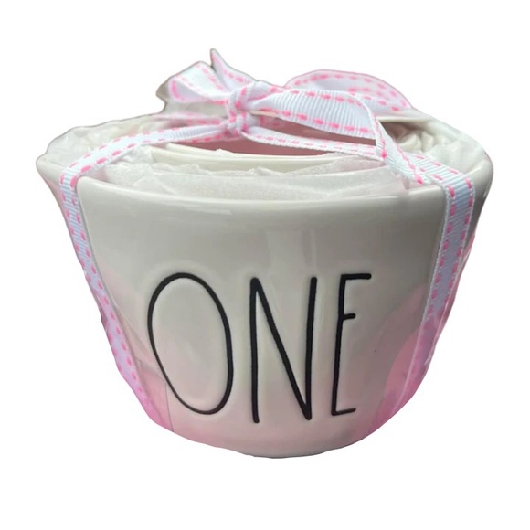 Rae Dunn measuring cups white and pink - Picture 2 of 13